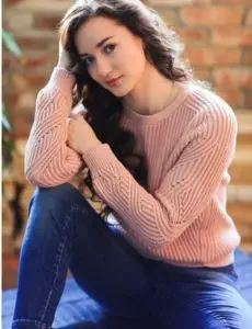 Elite escort service in Sailu for home and hotel visits